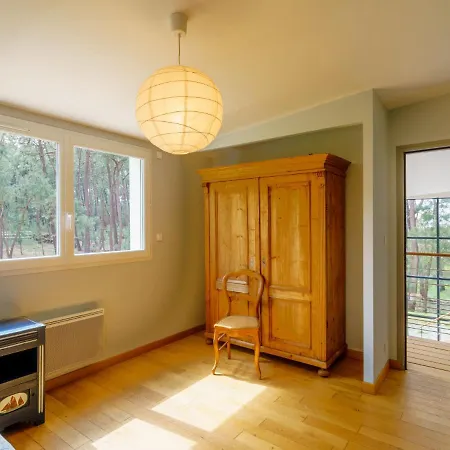 Du Bois Du Kador By Interhome בית נופש קרוזון